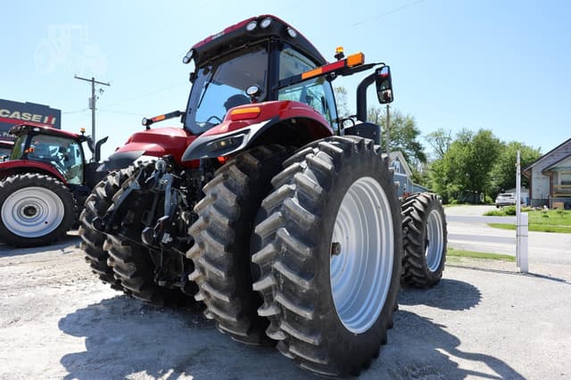 Image of Case IH Magnum 280 equipment image 4