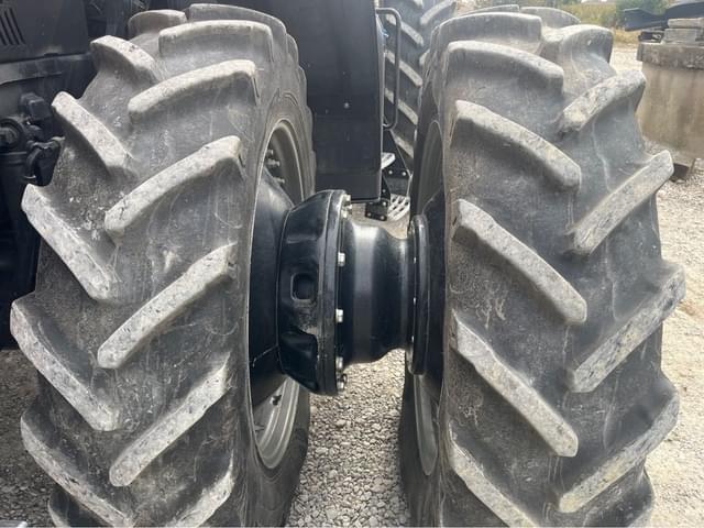 Image of Case IH Magnum 310 equipment image 3
