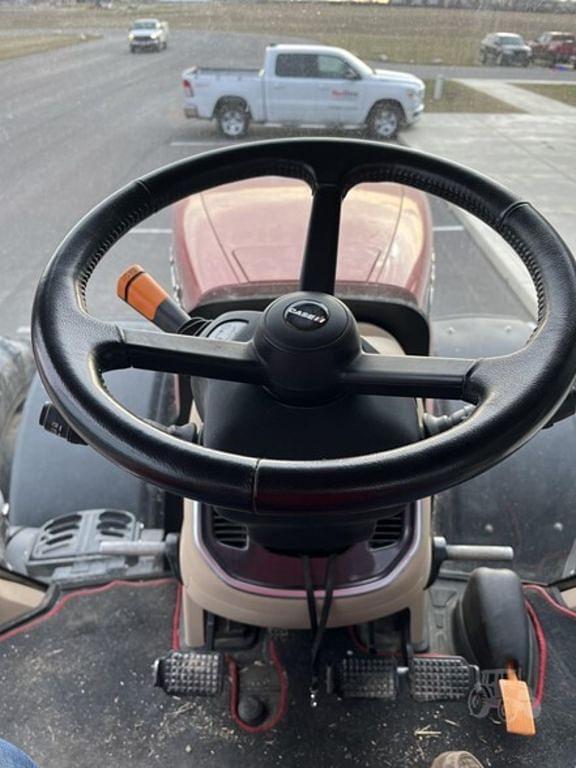 Image of Case IH Magnum 310 equipment image 3