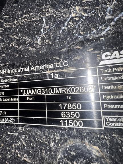 Image of Case IH Magnum 310 equipment image 4