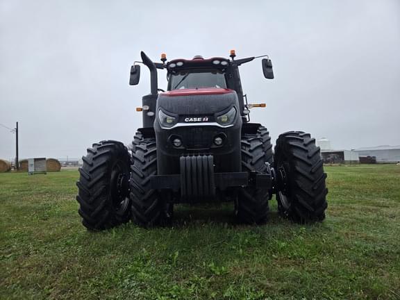 Image of Case IH Magnum 310 equipment image 3