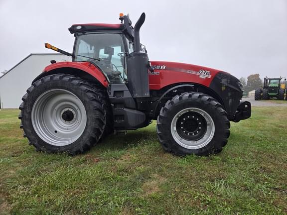 Image of Case IH Magnum 310 equipment image 4