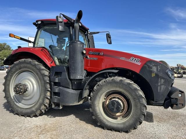 Image of Case IH Magnum 310 equipment image 1
