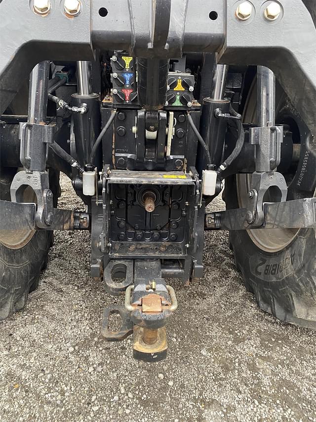 Image of Case IH Magnum 310 equipment image 4