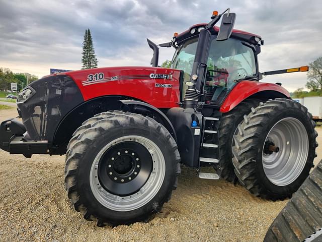 Image of Case IH Magnum 310 equipment image 3