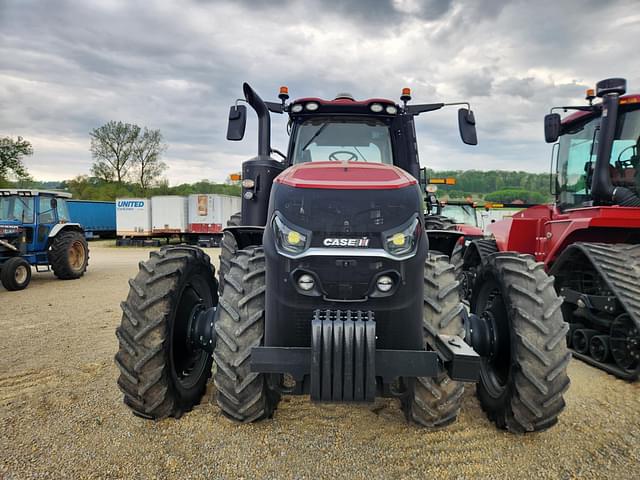 Image of Case IH Magnum 310 equipment image 2