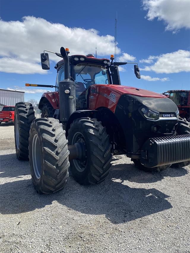 Image of Case IH Magnum 310 equipment image 2