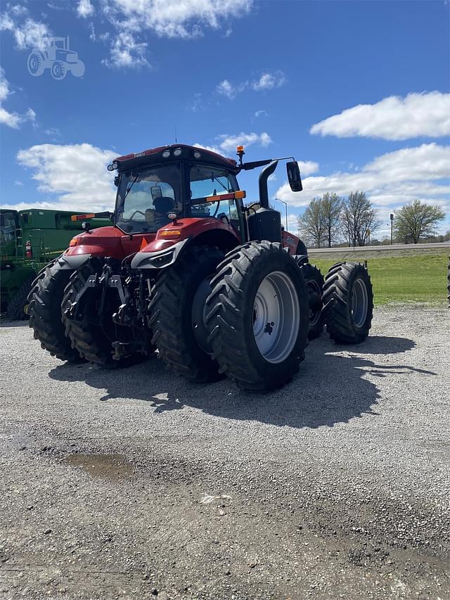 Image of Case IH Magnum 310 equipment image 3