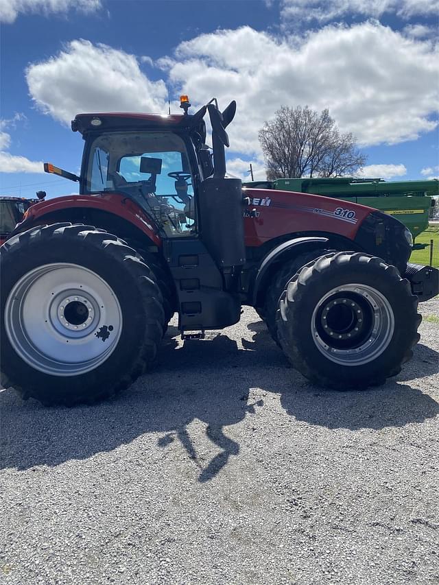 Image of Case IH Magnum 310 equipment image 1