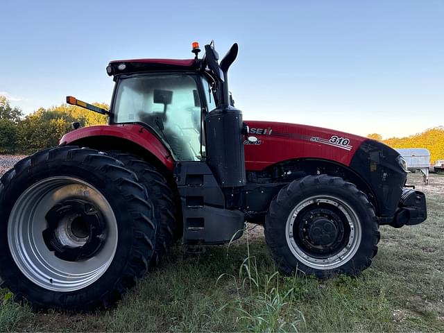 Image of Case IH Magnum 310 equipment image 1