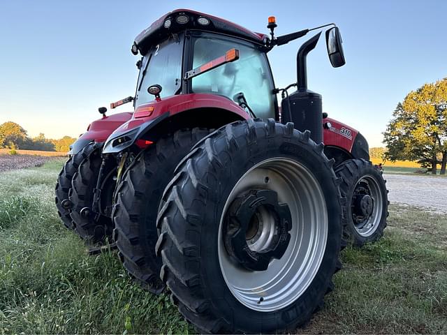 Image of Case IH Magnum 310 equipment image 2