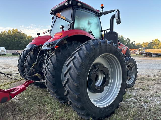 Image of Case IH Magnum 310 equipment image 2