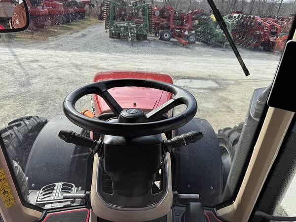 Image of Case IH Magnum 310 equipment image 3