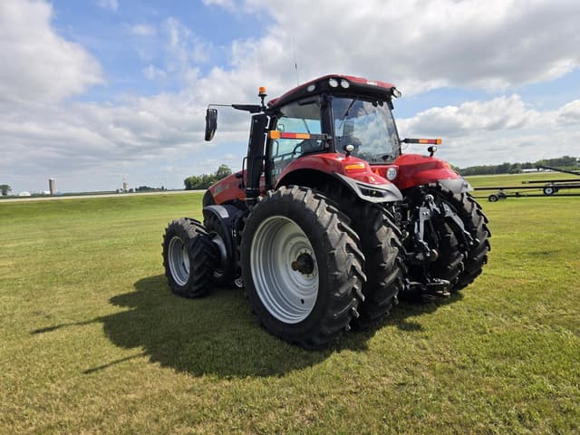 Image of Case IH Magnum 310 equipment image 3