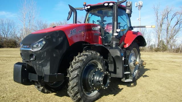 Image of Case IH Magnum 310 equipment image 1