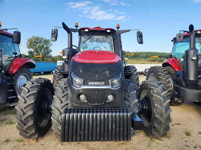 Image of Case IH Magnum 340 equipment image 2