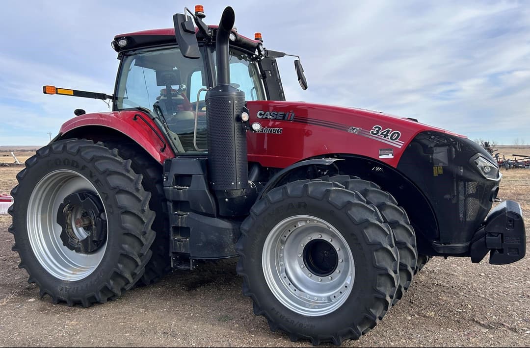 Image of Case IH Magnum 340 Primary image