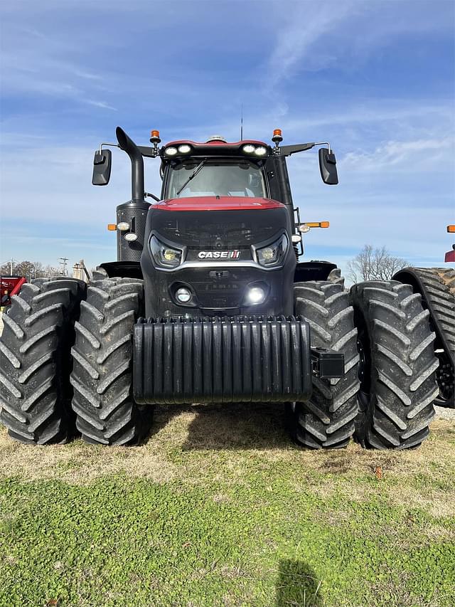 Image of Case IH Magnum 340 equipment image 2