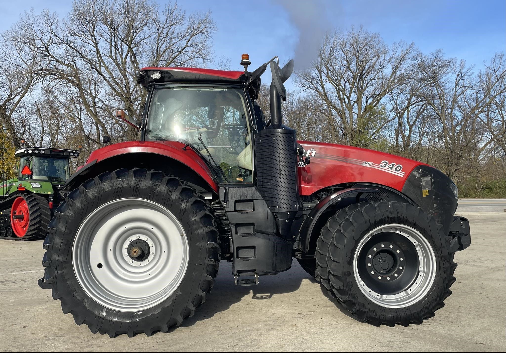 2022 Case IH Magnum 340 Equipment Image0