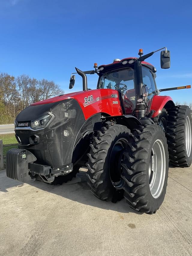 Image of Case IH Magnum 340 equipment image 2