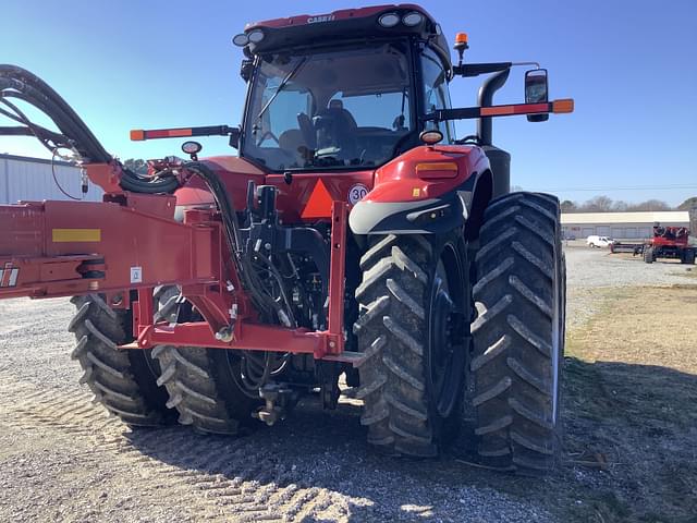 Image of Case IH Magnum 340 equipment image 3