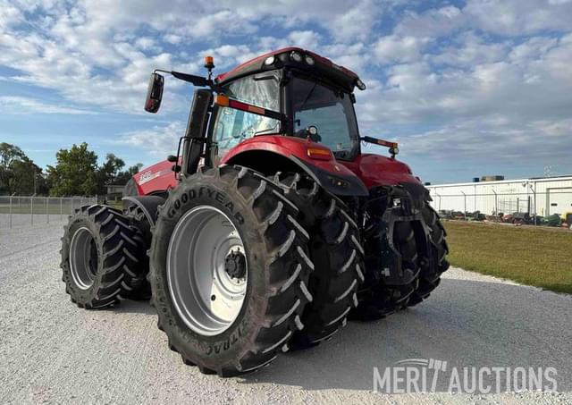 Image of Case IH Magnum 340 equipment image 2