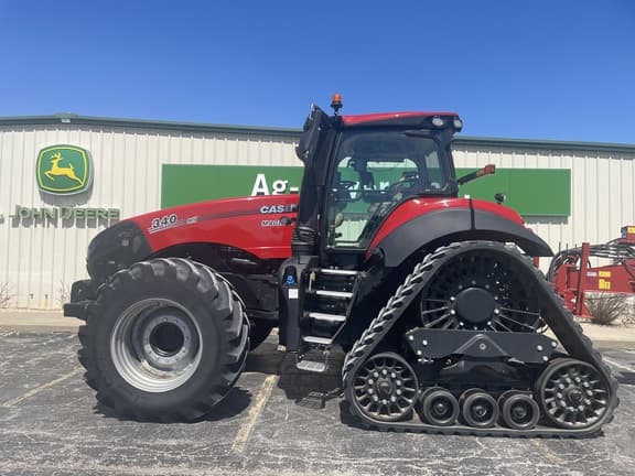 Image of Case IH Magnum 340 equipment image 3