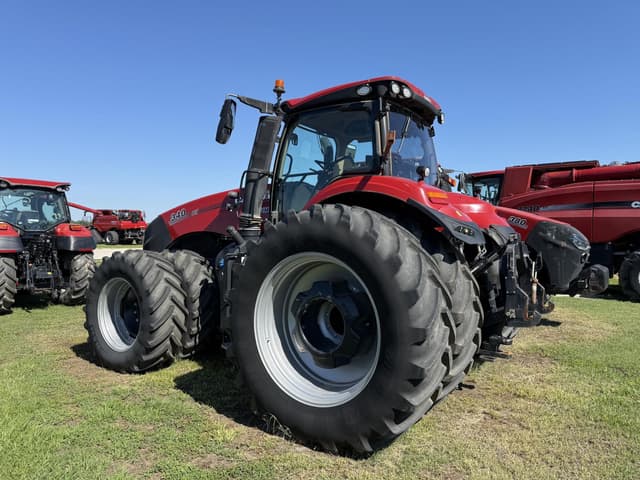 Image of Case IH Magnum 340 equipment image 1