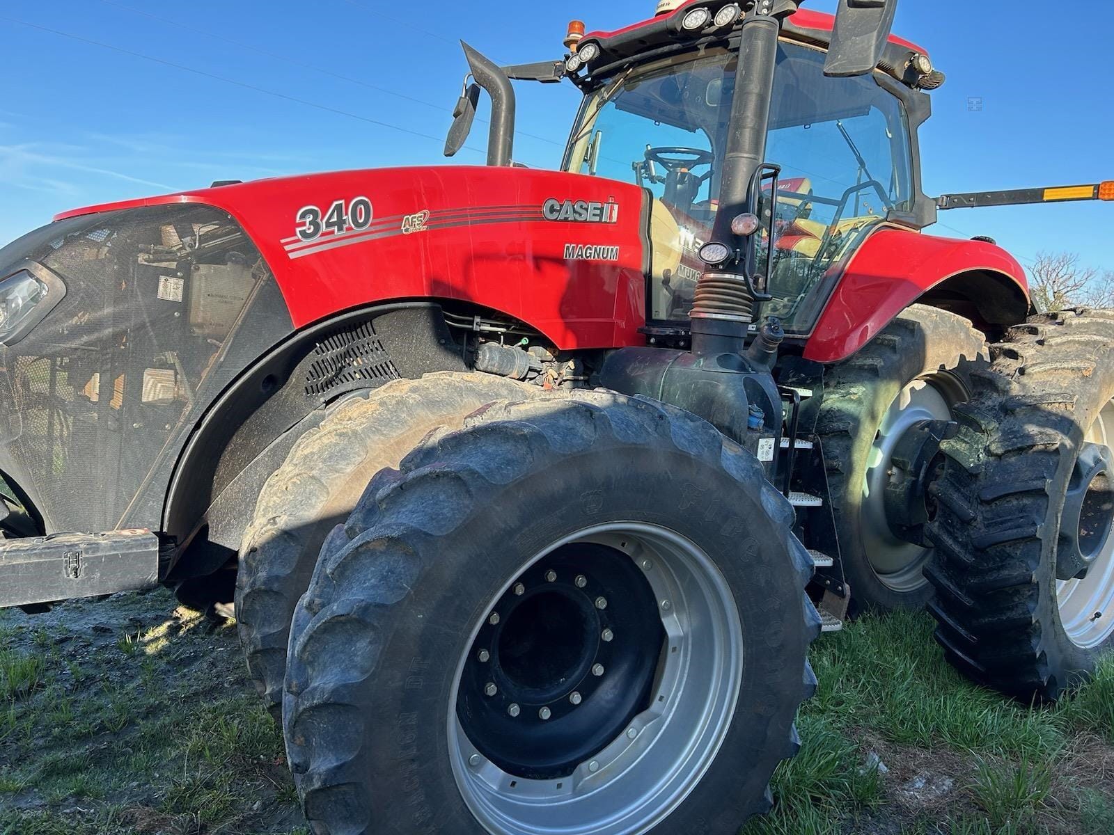 2022 Case IH Magnum 340 Equipment Image0