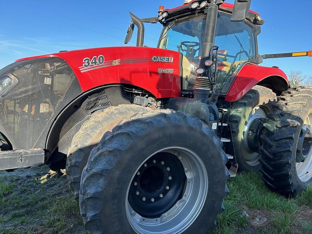 Image of Case IH Magnum 340 Primary image