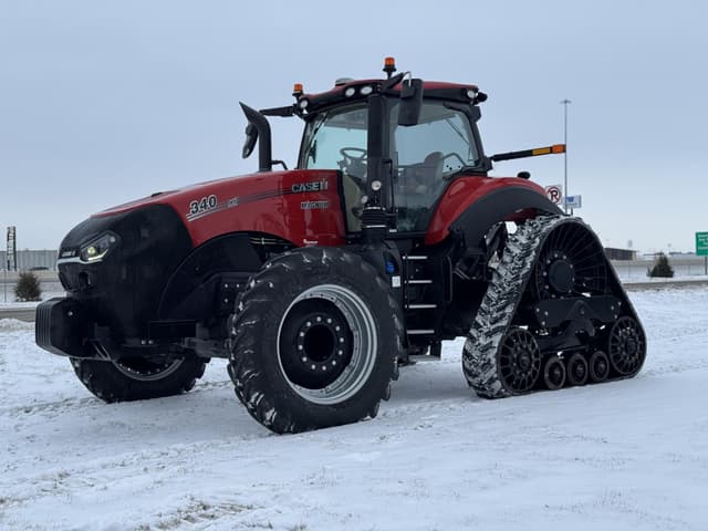 Image of Case IH Magnum 340 Rowtrac equipment image 1