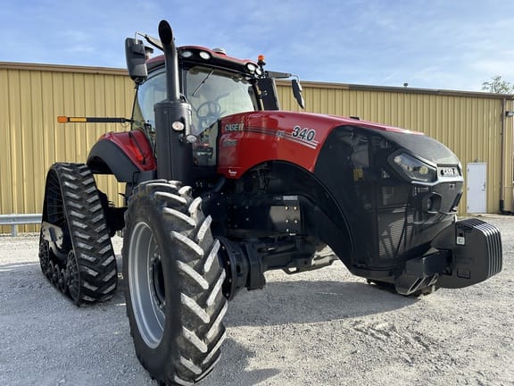 2022 Case IH Magnum 340 Rowtrac Equipment Image0