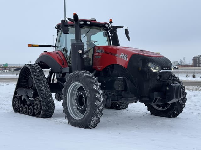 Image of Case IH Magnum 340 Rowtrac equipment image 4