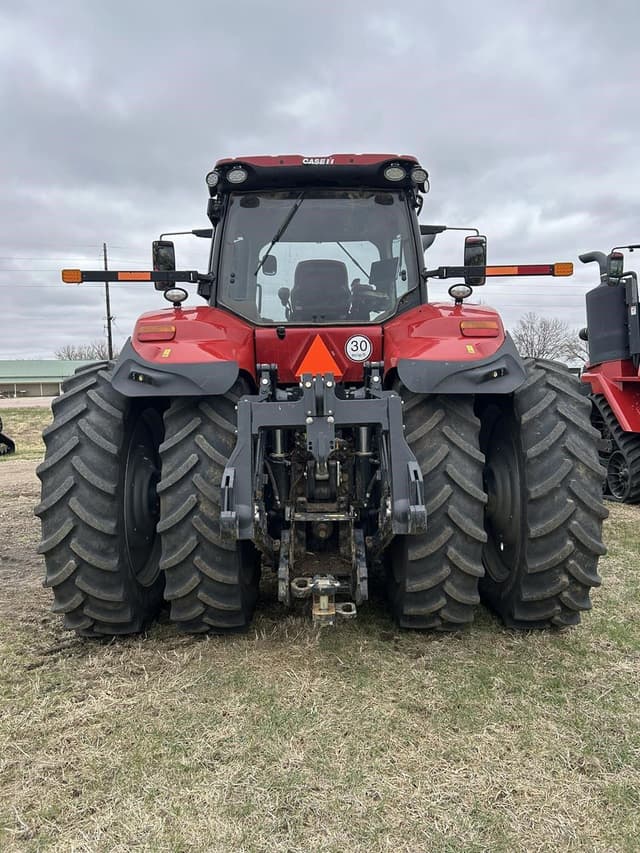 Image of Case IH Magnum 380 equipment image 1