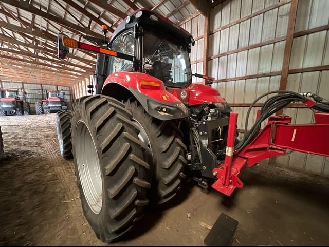 Image of Case IH Magnum 380 equipment image 4
