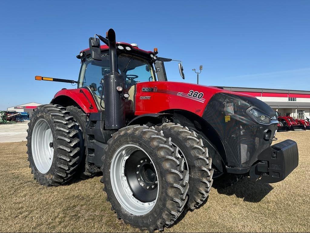 Image of Case IH Magnum 380 Primary image