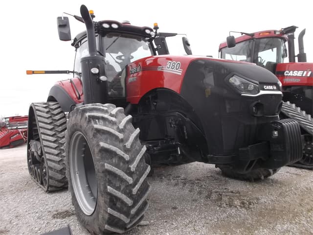 Image of Case IH Magnum 380 RowTrac equipment image 1