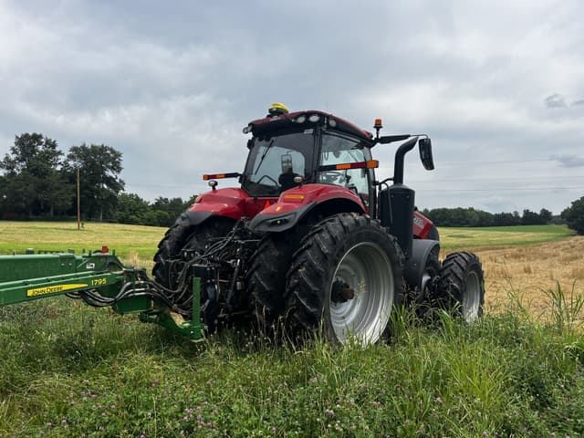 Image of Case IH Magnum 380 equipment image 2