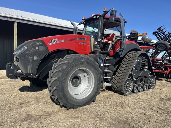 2022 Case IH Magnum 380 RowTrac Equipment Image0