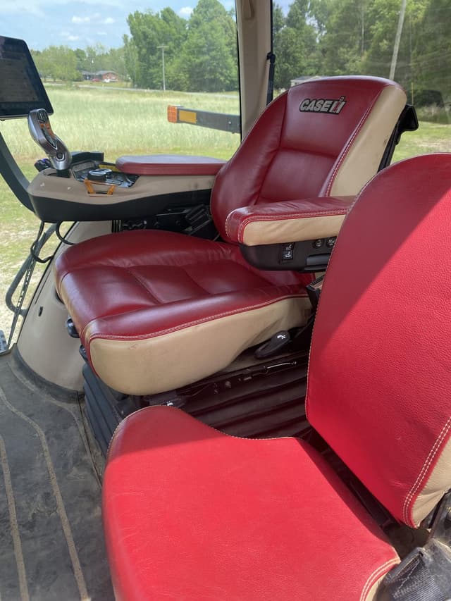 Image of Case IH Magnum 380 equipment image 4