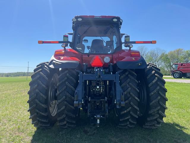 Image of Case IH Magnum 380 equipment image 3