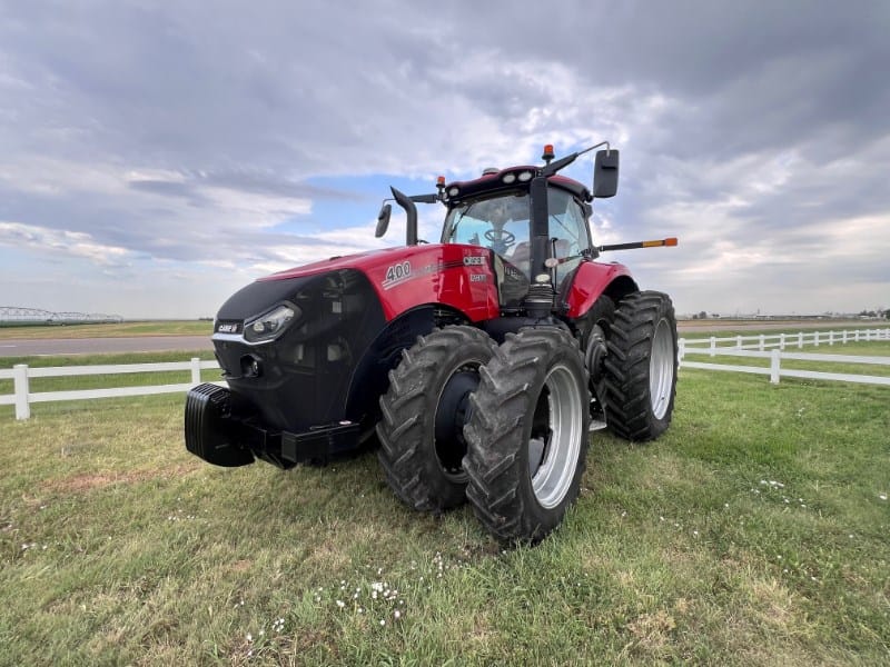 2022 Case IH Magnum 400 Equipment Image0
