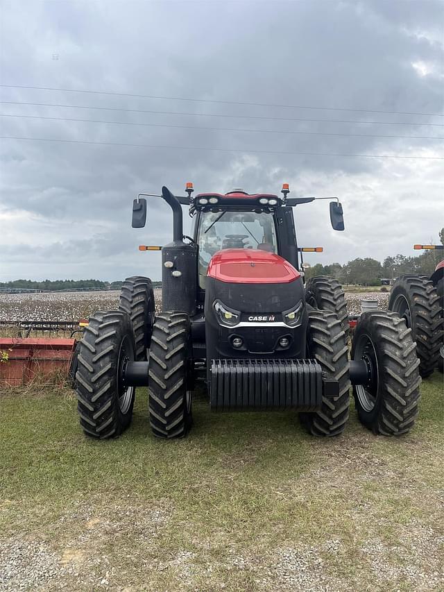 Image of Case IH Magnum 400 equipment image 3