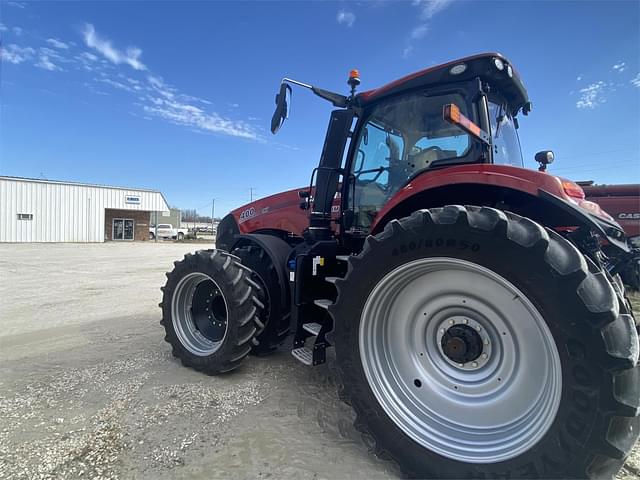 Image of Case IH Magnum 400 equipment image 2