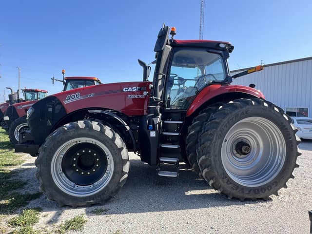 Image of Case IH Magnum 400 equipment image 4