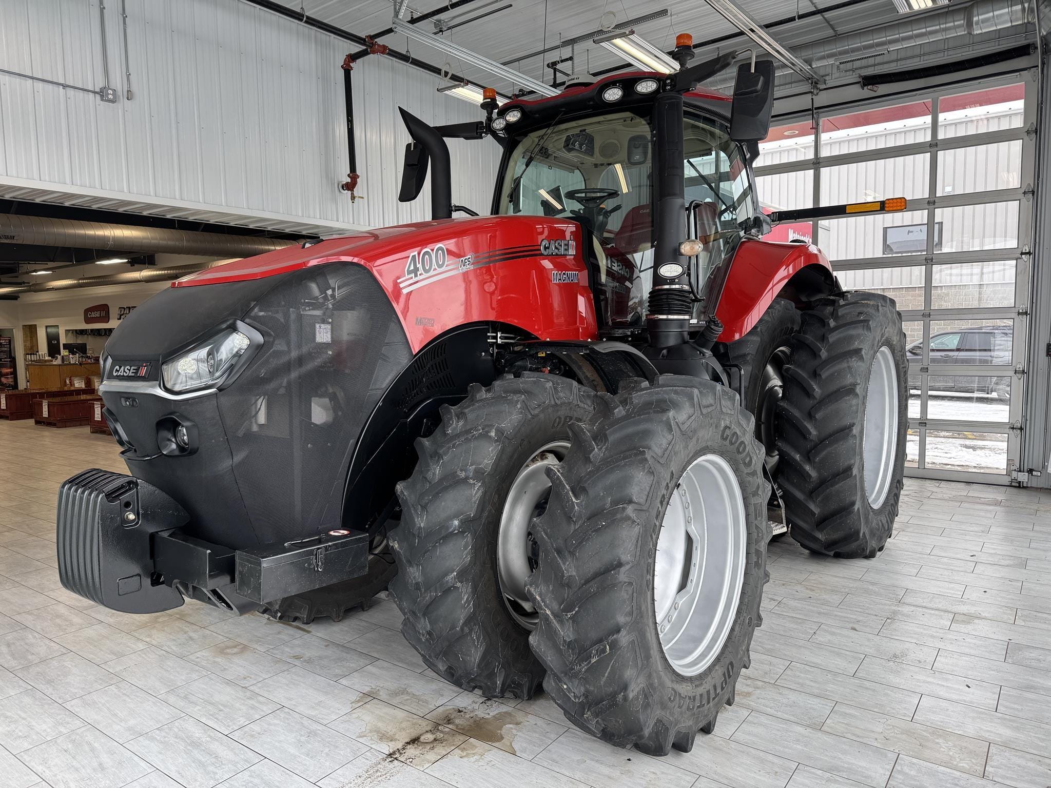 2022 Case IH Magnum 400 Equipment Image0