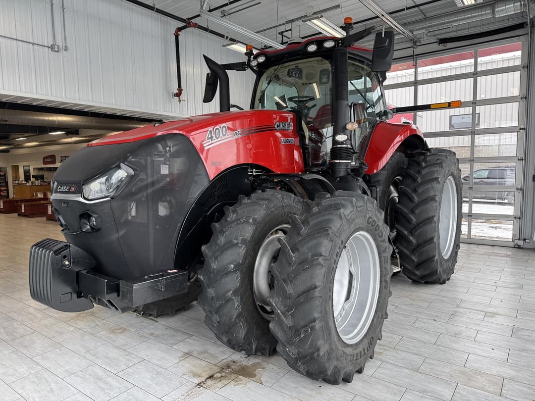 Image of Case IH Magnum 400 Primary image