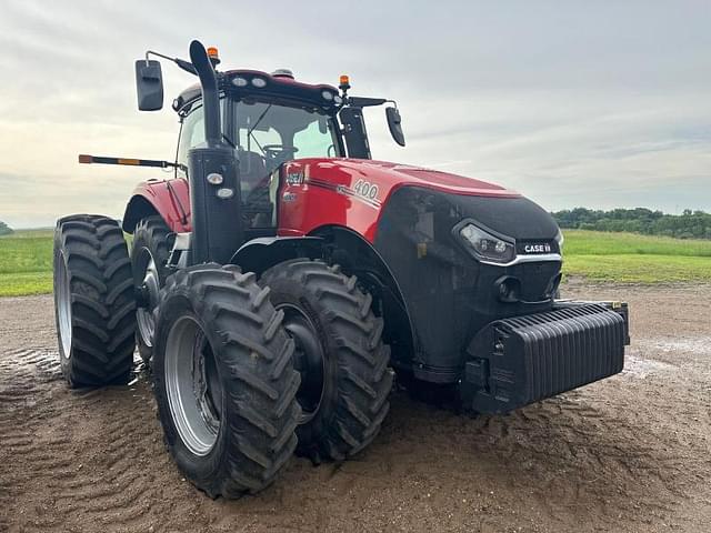 Image of Case IH Magnum 400 equipment image 2