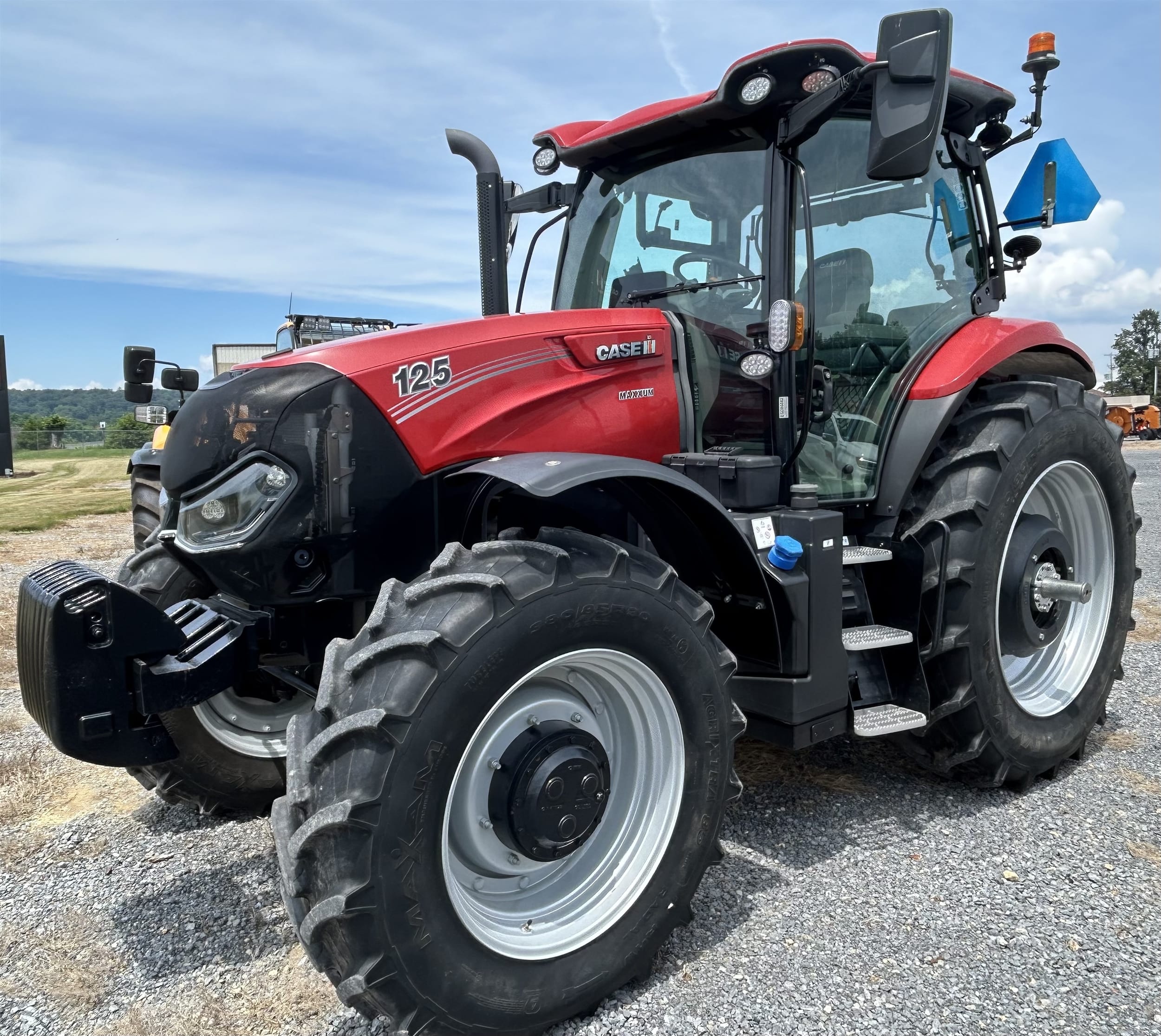2022 Case IH Maxxum 125 Equipment Image0