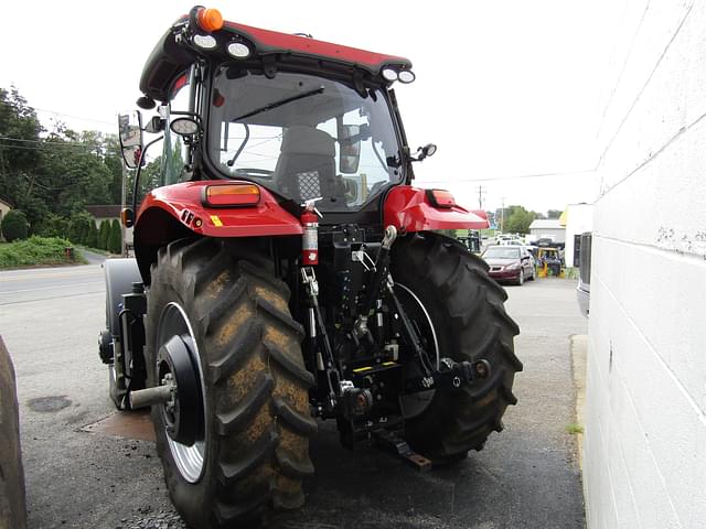 Image of Case IH Maxxum 125 equipment image 4